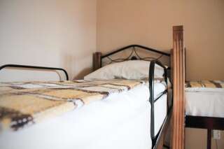 Хостелы A&S Hostel Minskiy Киев Кровать в общем 6-местном номере для женщин-9