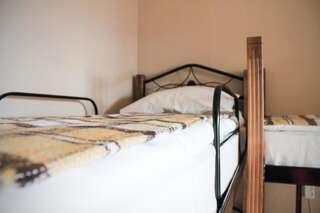 Хостелы A&S Hostel Minskiy Киев Кровать в общем 6-местном номере для женщин-15